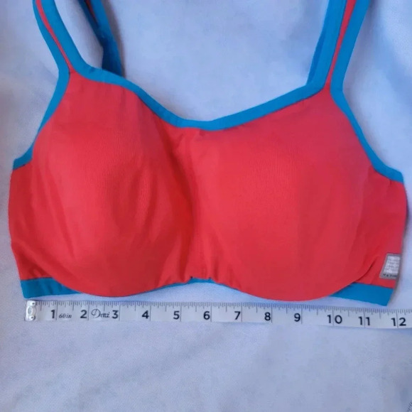 Natori Yogi High-Impact Underwire Sports Bra Molded Cups Adjustable 34D Red/Blue - Picture 2 of 10